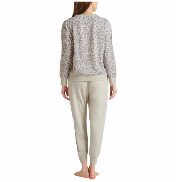 New Splendid Women's 2 Piece Pajamas Set PJs - Picture 2 of 5